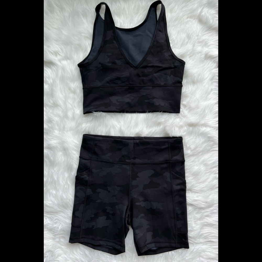 NWOT Lululemon set sz 10 Camo